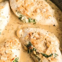 florentine chicken in a skillet